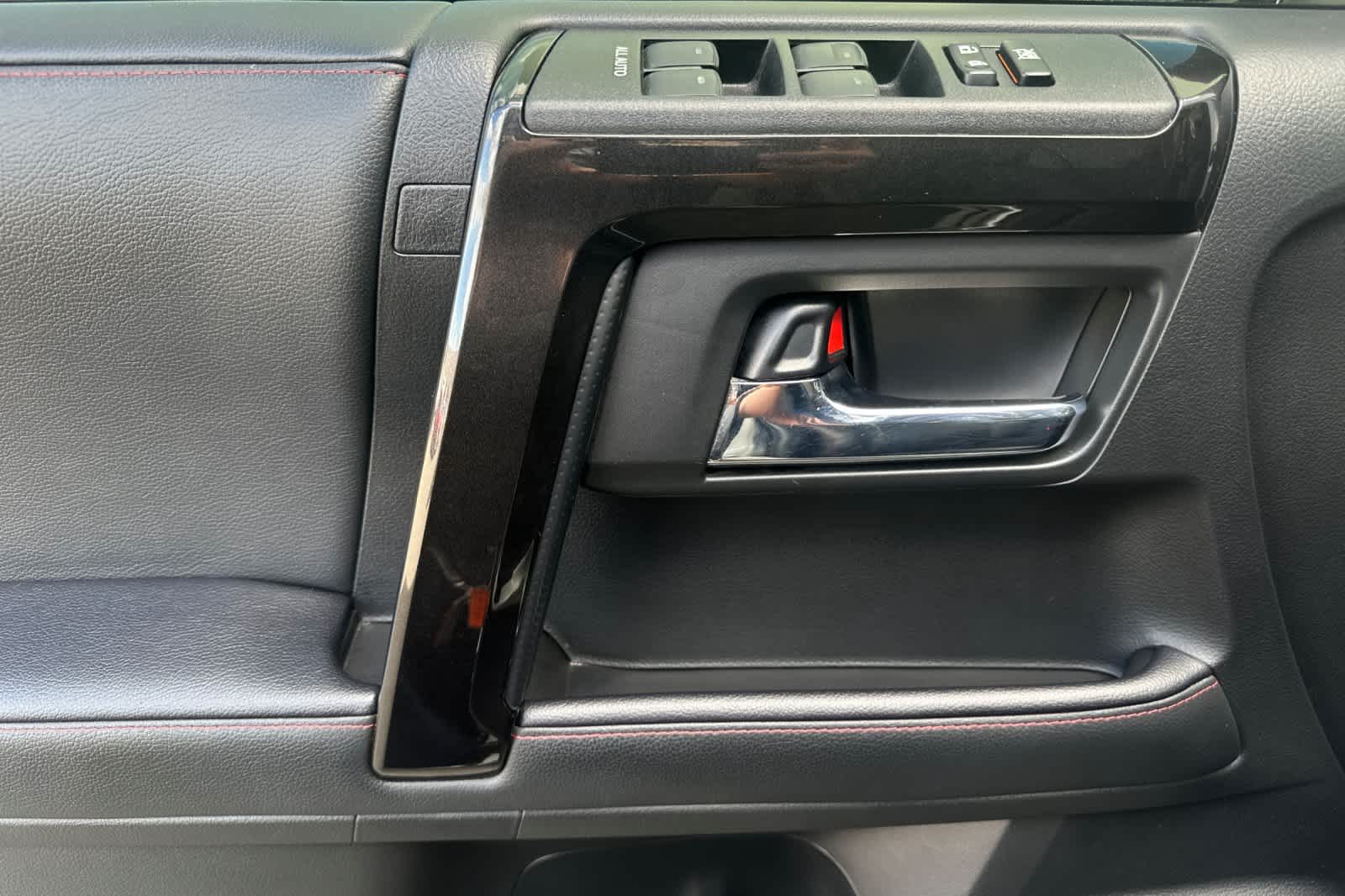 2021 Toyota 4Runner Venture