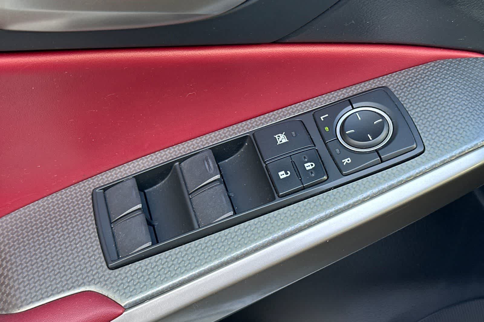 2017 Lexus IS IS Turbo