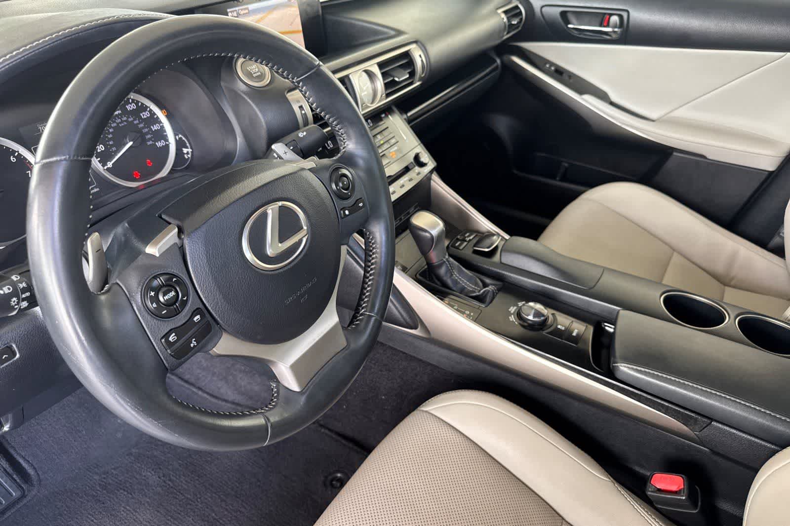 2014 Lexus IS 250 4dr Sport Sdn Auto RWD
