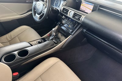 2014 Lexus IS 250 4dr Sport Sdn Auto RWD