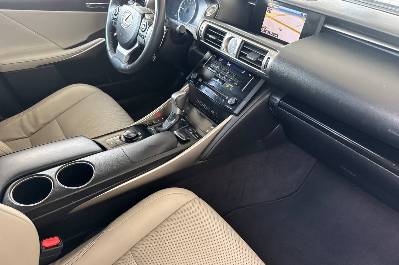 2014 Lexus IS 250 4dr Sport Sdn Auto RWD