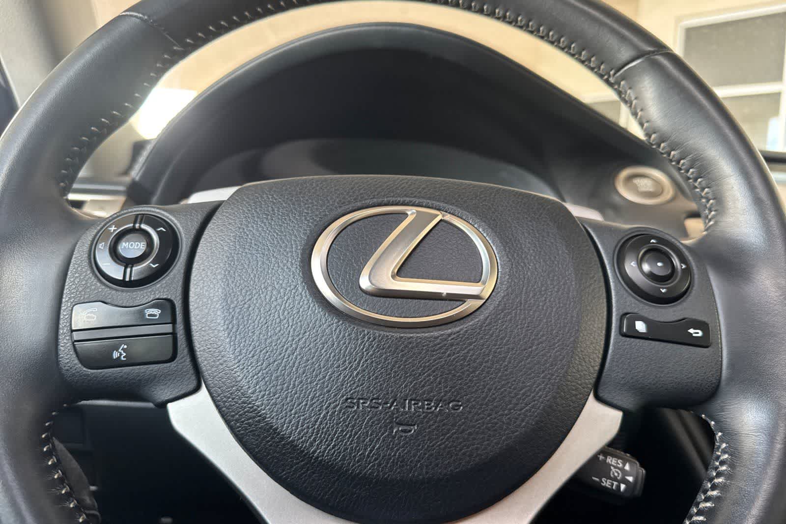 2014 Lexus IS 250 4dr Sport Sdn Auto RWD