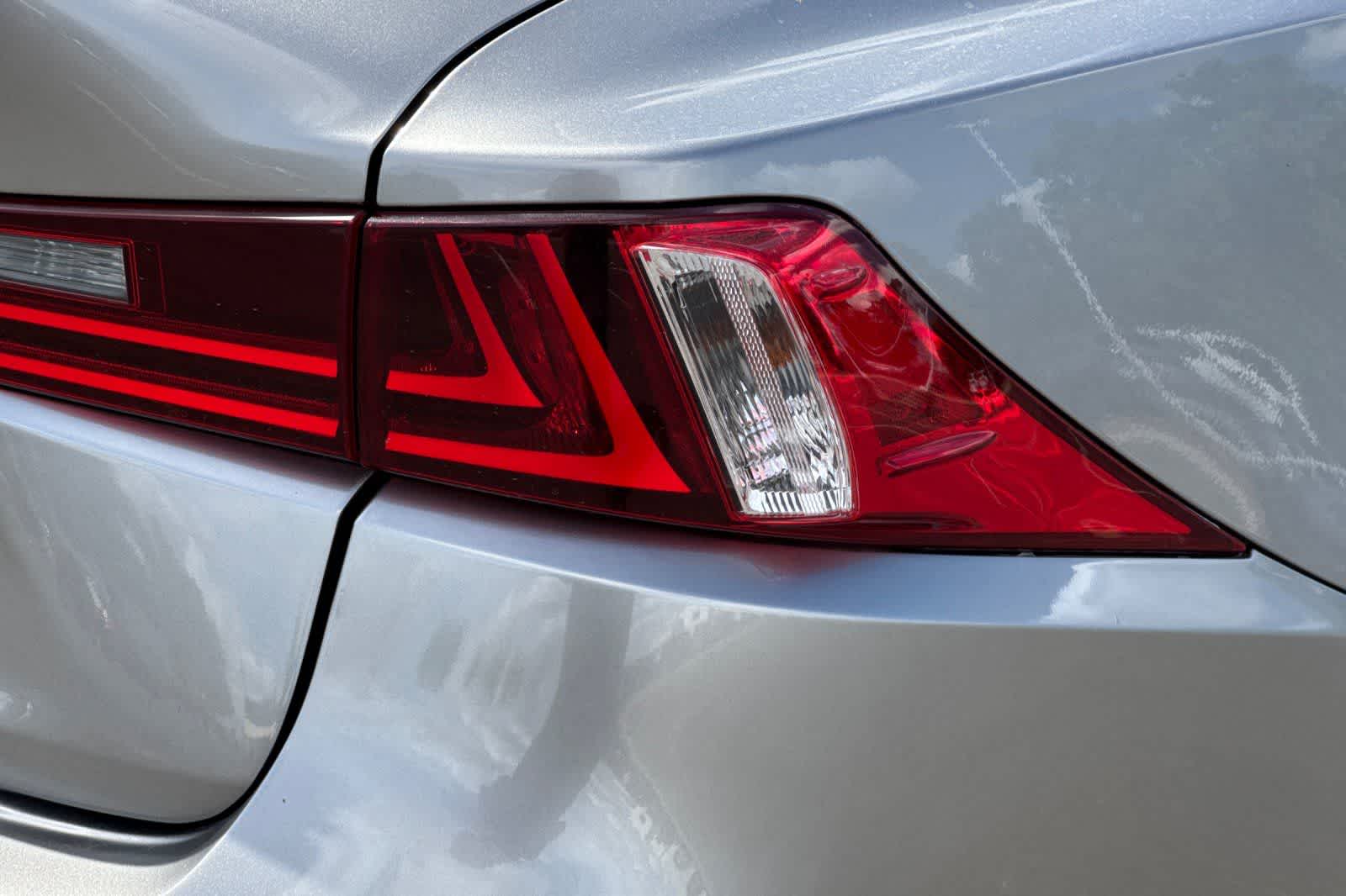 2014 Lexus IS 250 4dr Sport Sdn Auto RWD