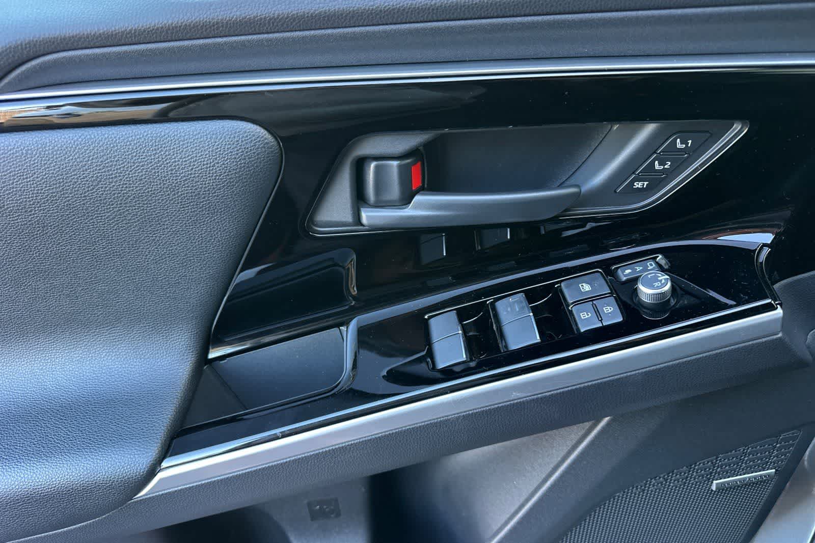 2024 Subaru Solterra Limited