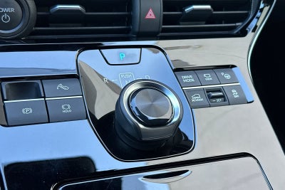 2024 Subaru Solterra Limited