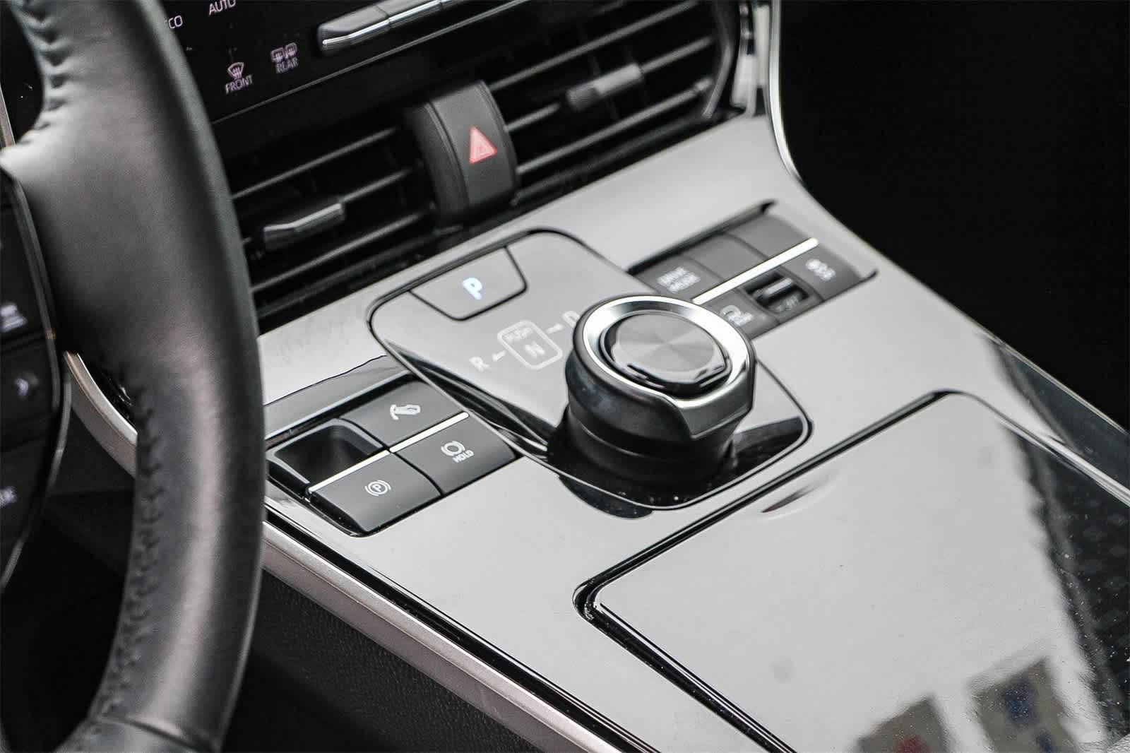 2024 Subaru Solterra Premium