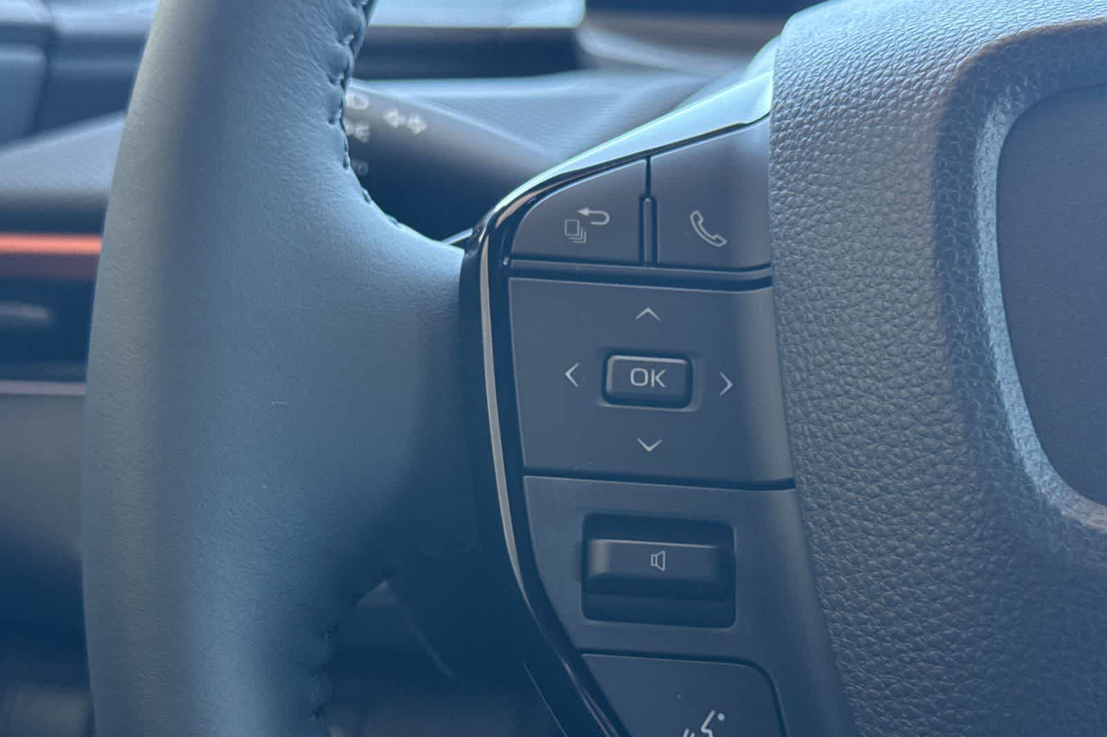 2026 Subaru Uncharted Premium