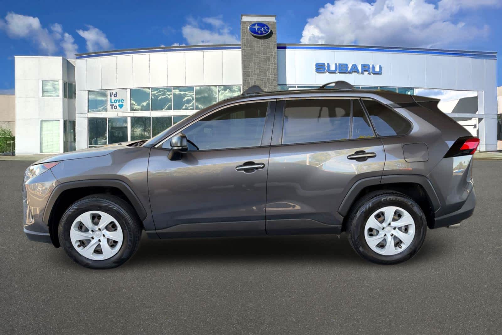 2019 Toyota RAV4 LE