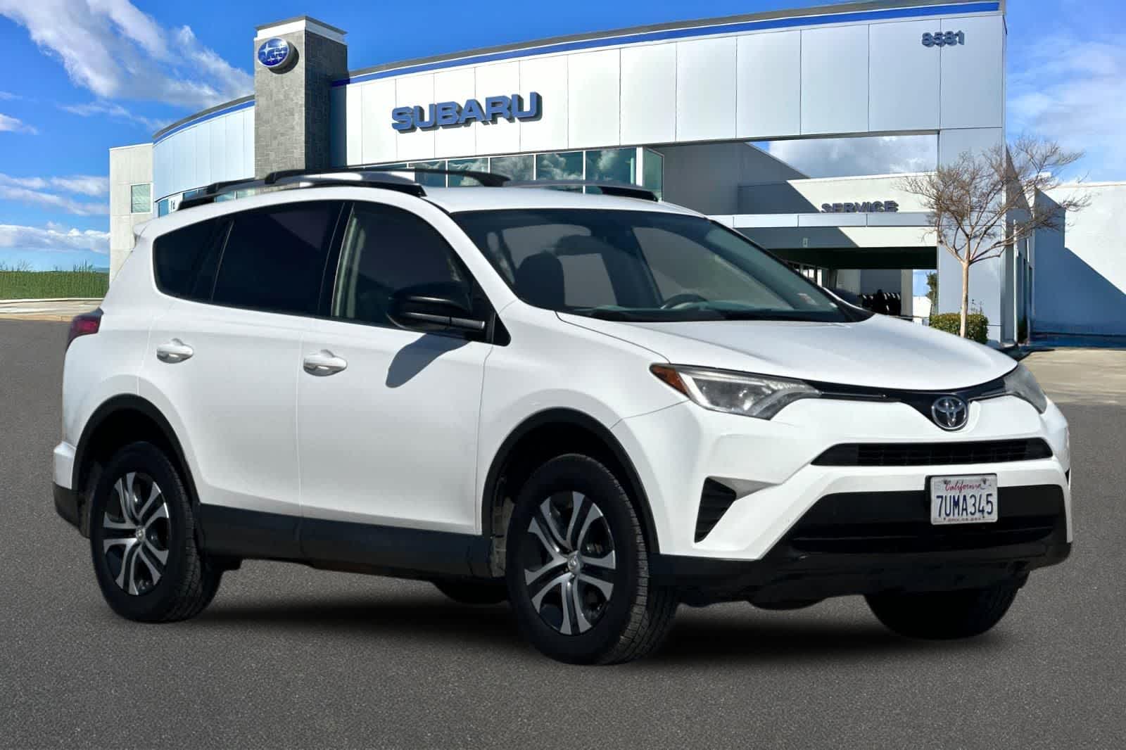 2016 Toyota RAV4 LE