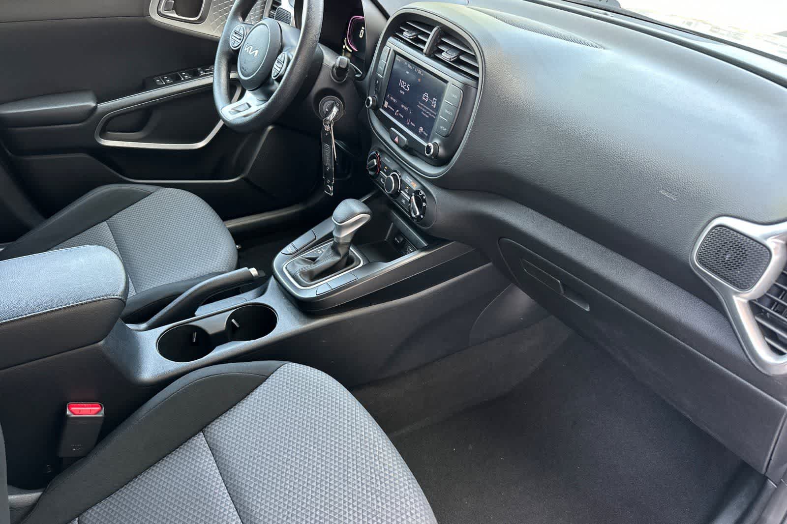 2023 Kia Soul LX