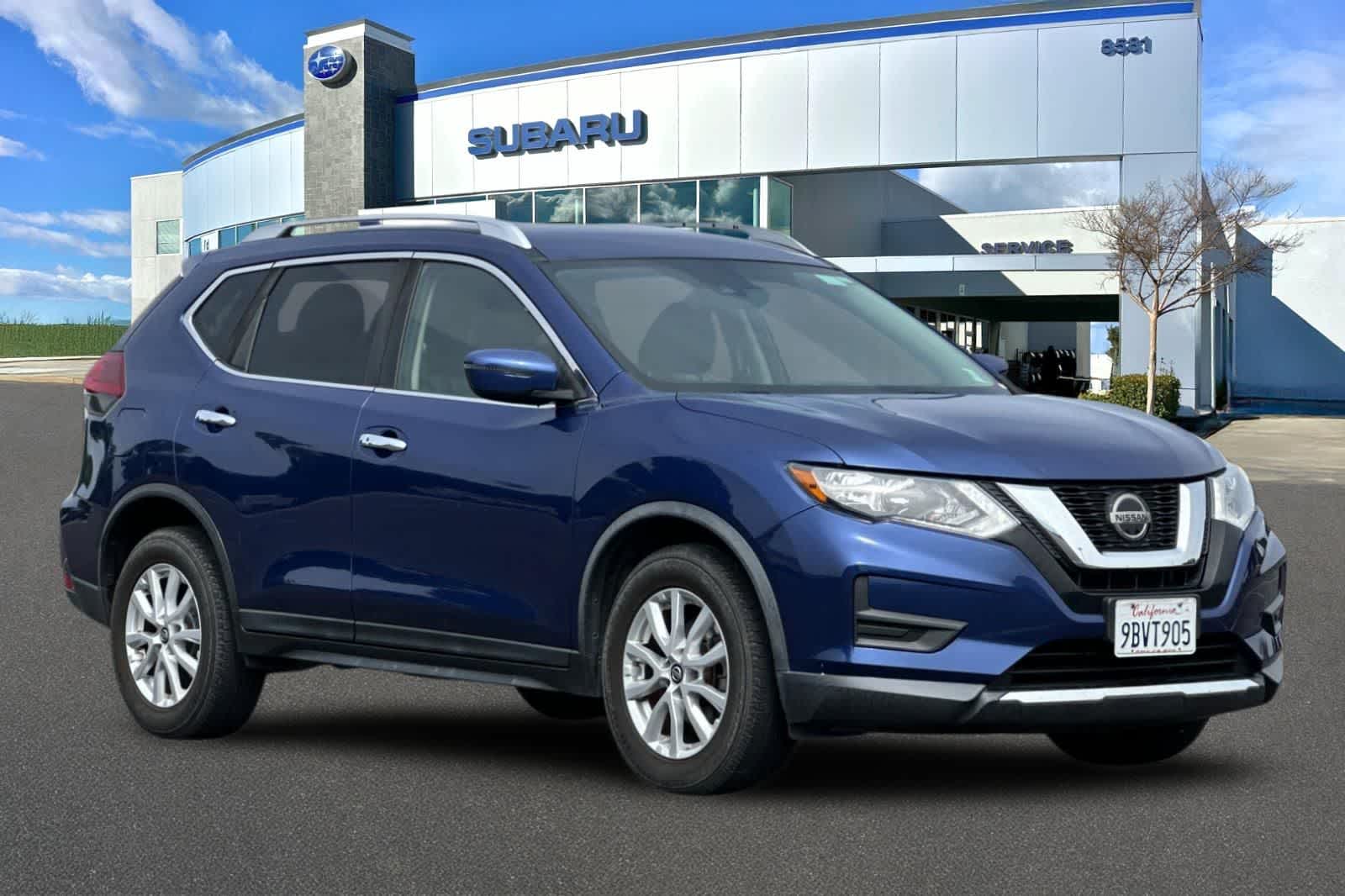 2020 Nissan Rogue SV