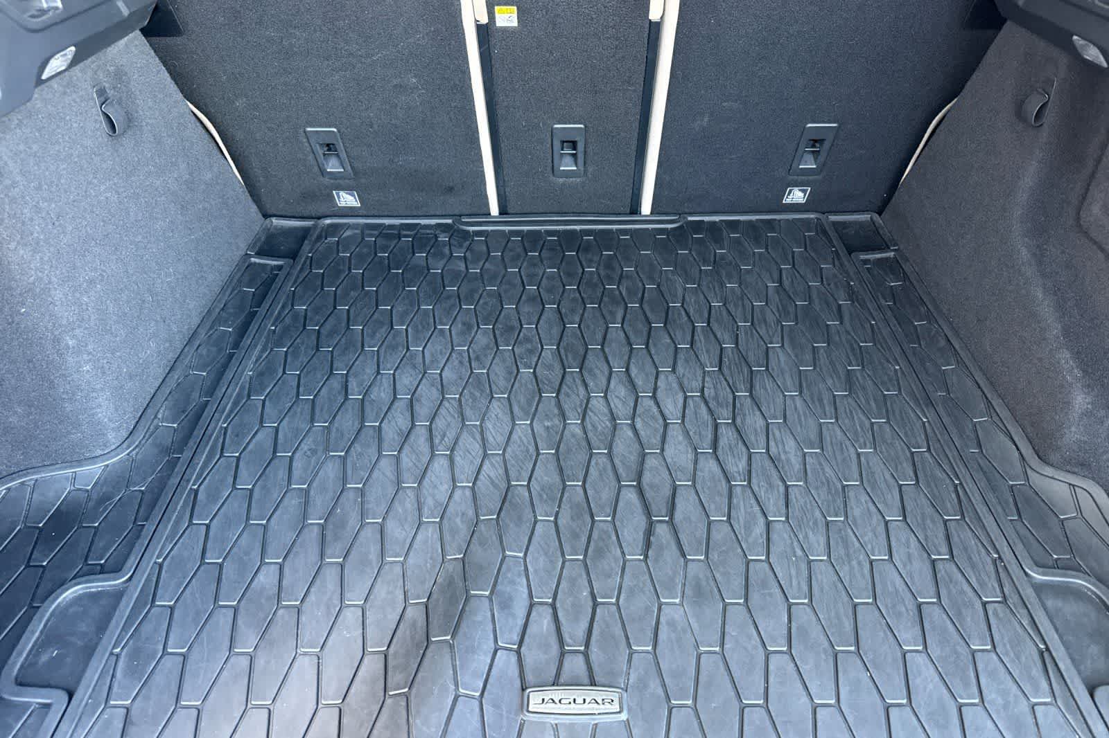 2017 Jaguar F-PACE 35t Prestige