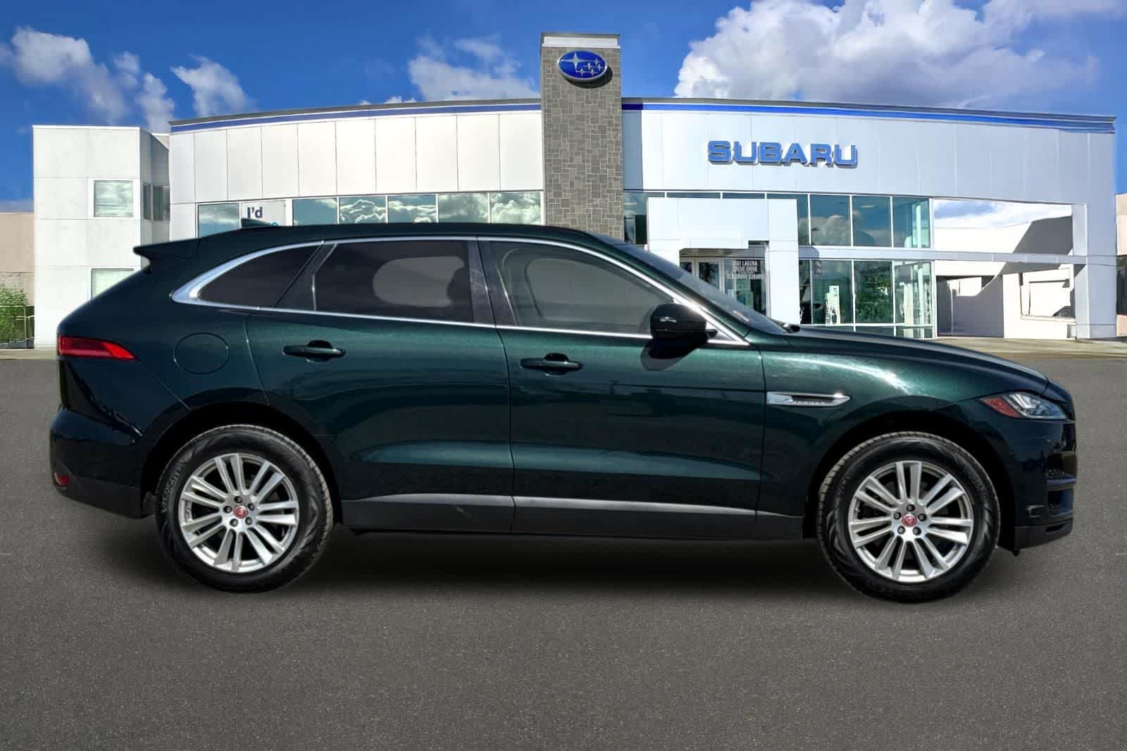 2017 Jaguar F-PACE 35t Prestige