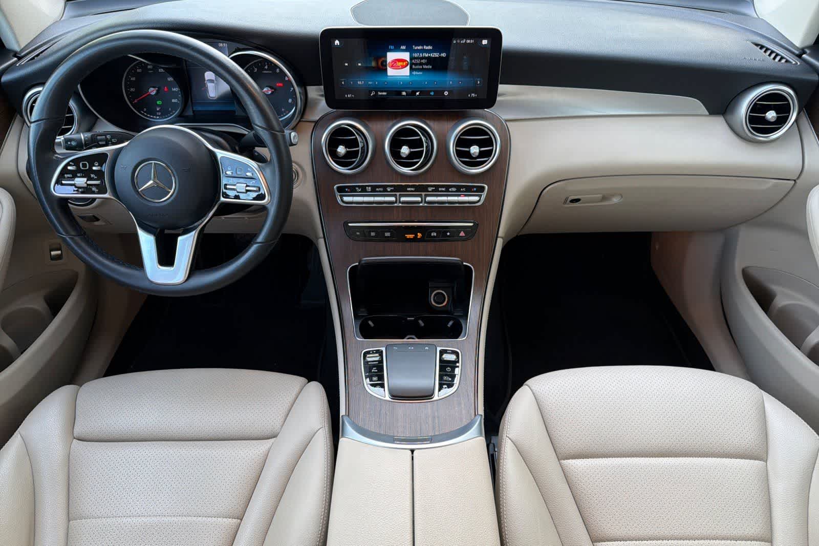 2021 Mercedes-Benz GLC 300 GLC 300