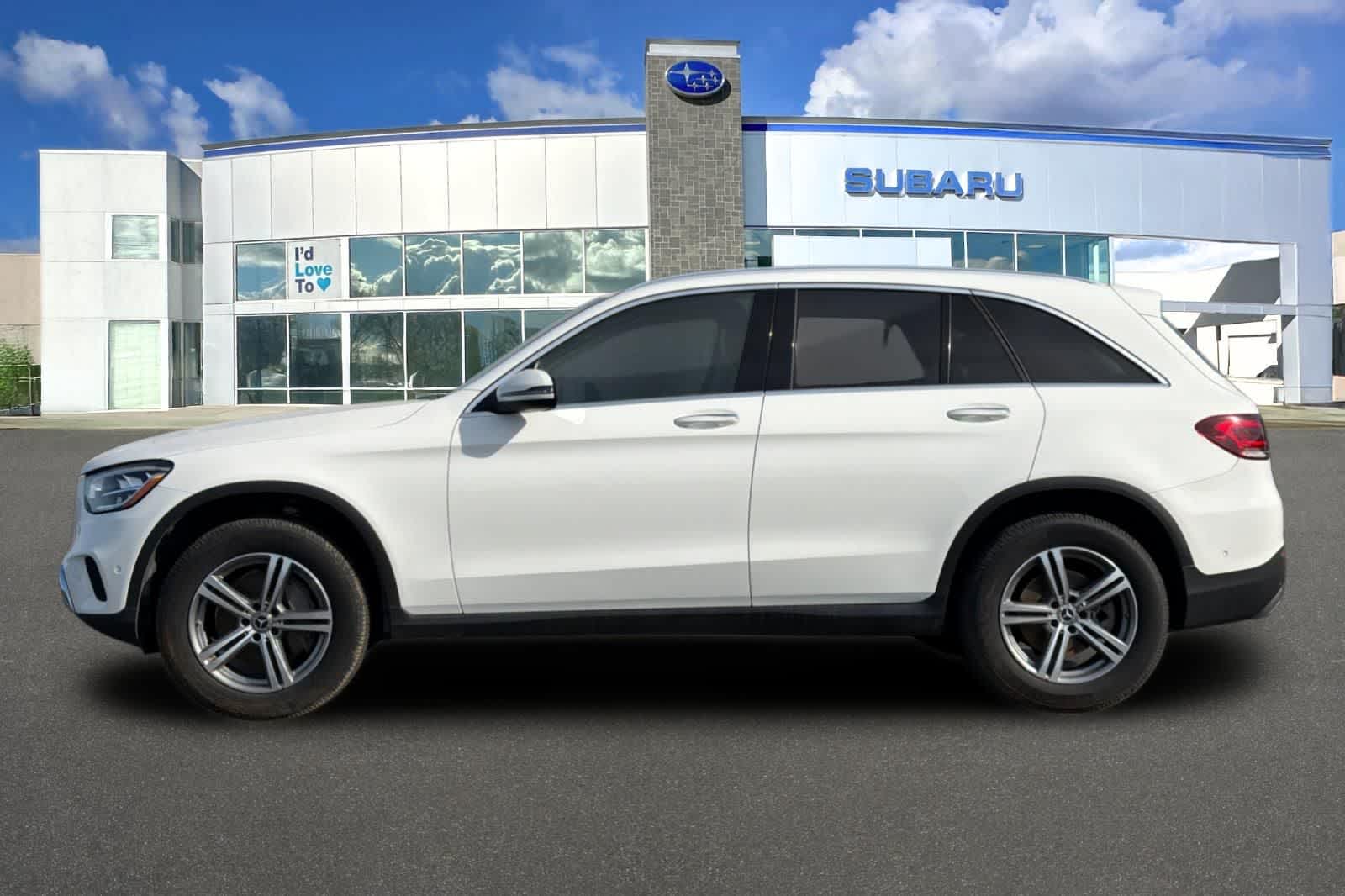 2021 Mercedes-Benz GLC 300 GLC 300
