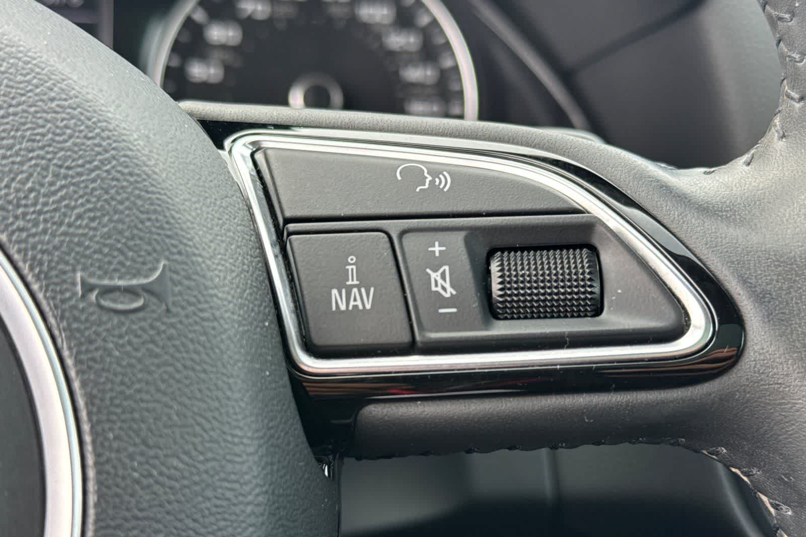 2013 Audi Q5 Premium Plus