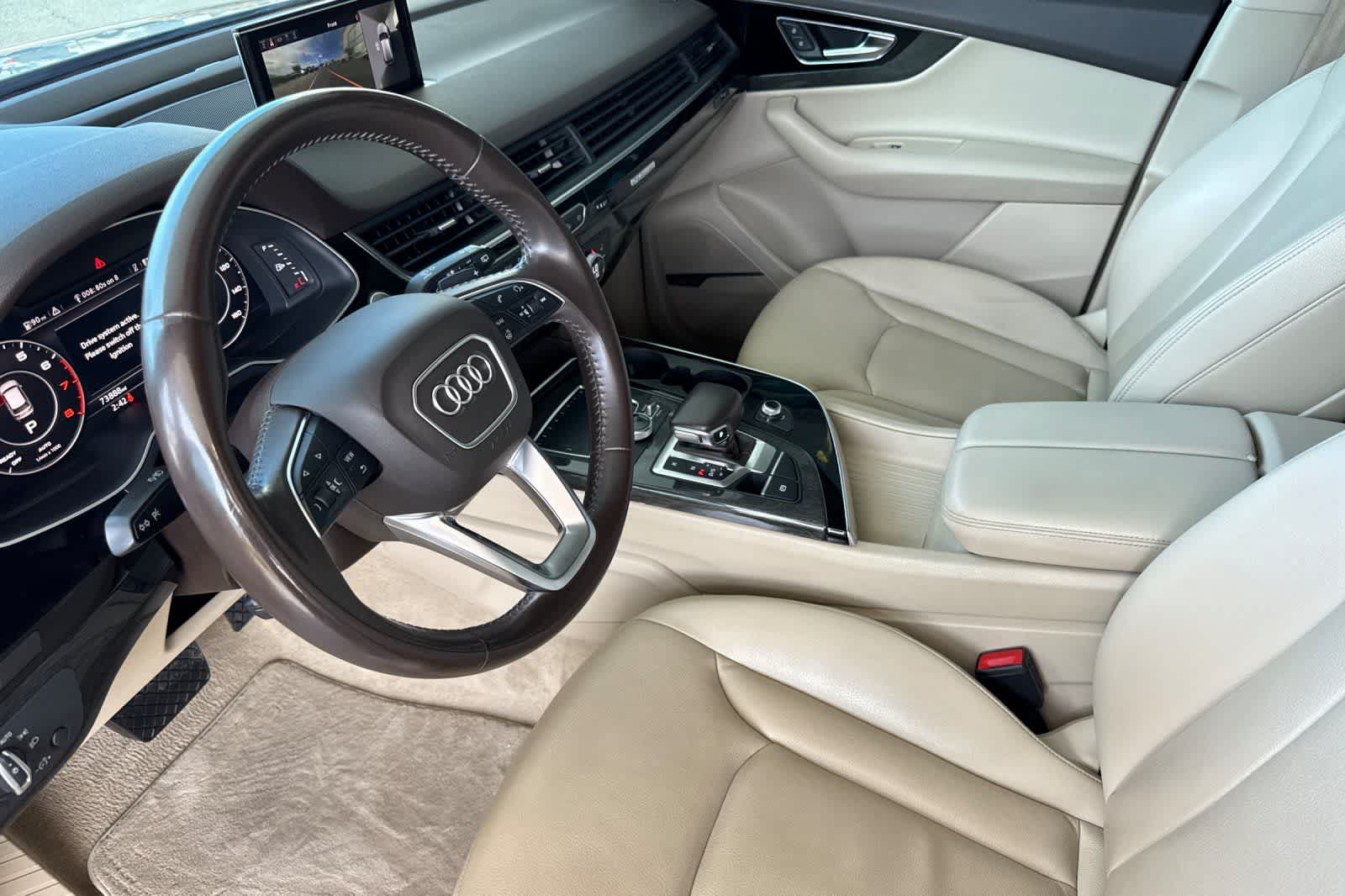 2019 Audi Q7 Premium Plus