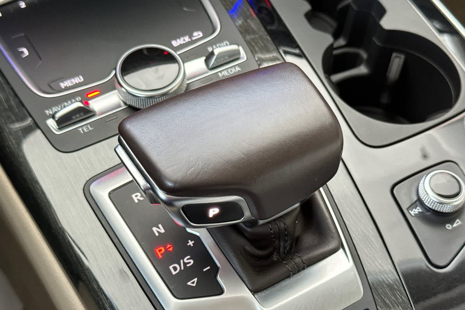 2019 Audi Q7 Premium Plus