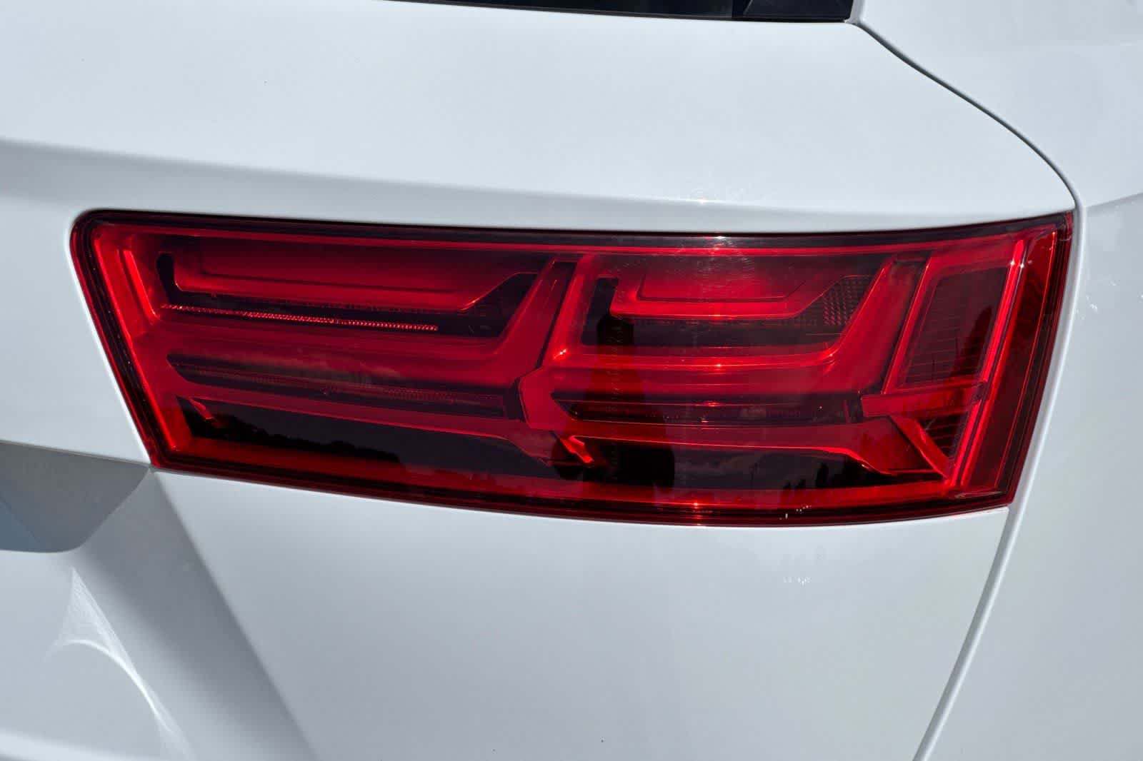 2019 Audi Q7 Premium Plus