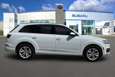 2019 Audi Q7 Premium Plus