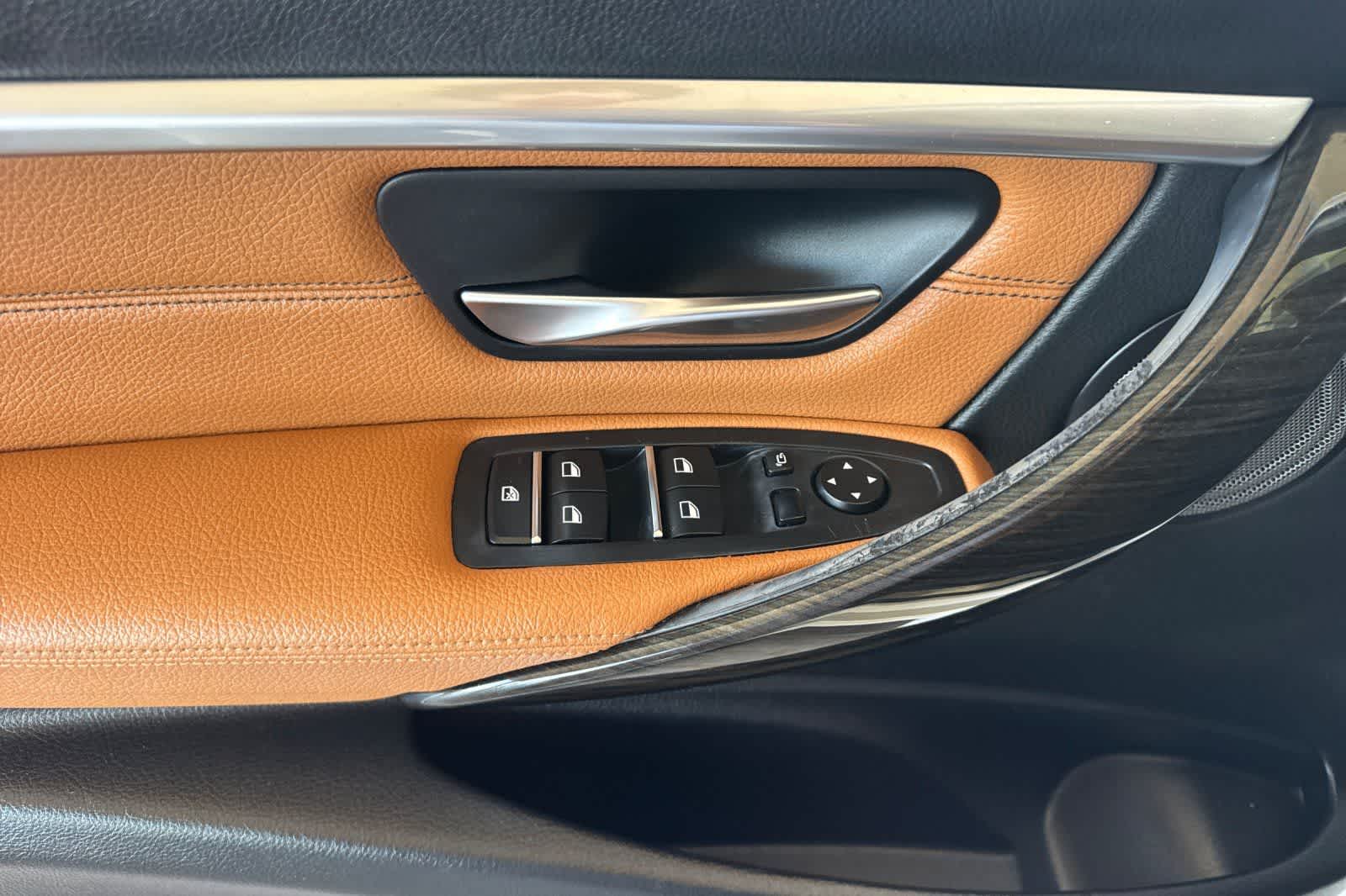 2018 BMW 330e iPerformance 330e iPerformance