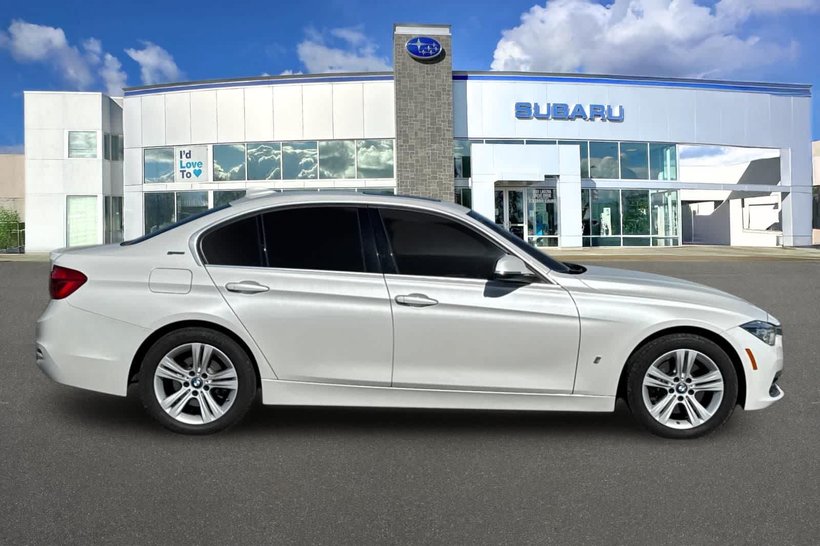 2018 BMW 330e iPerformance 330e iPerformance