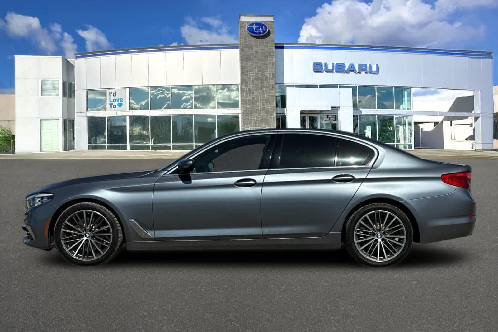 2019 BMW 530i 530i