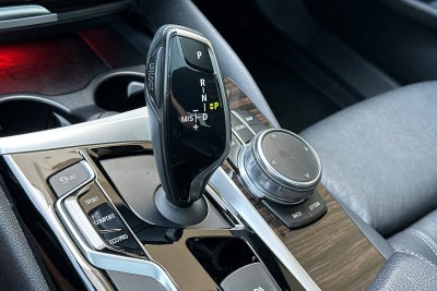 2017 BMW 540i 540i