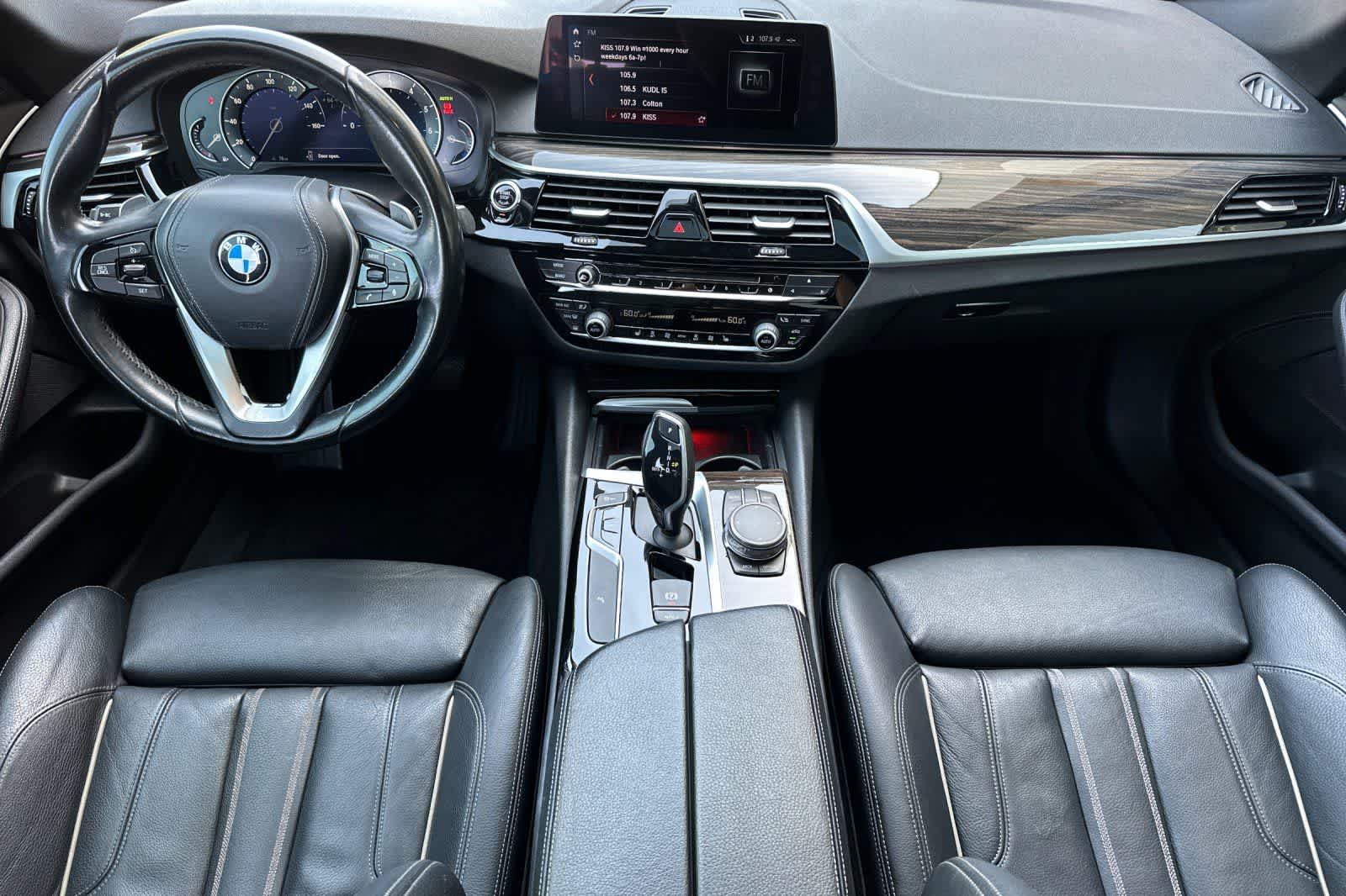 2017 BMW 540i 540i