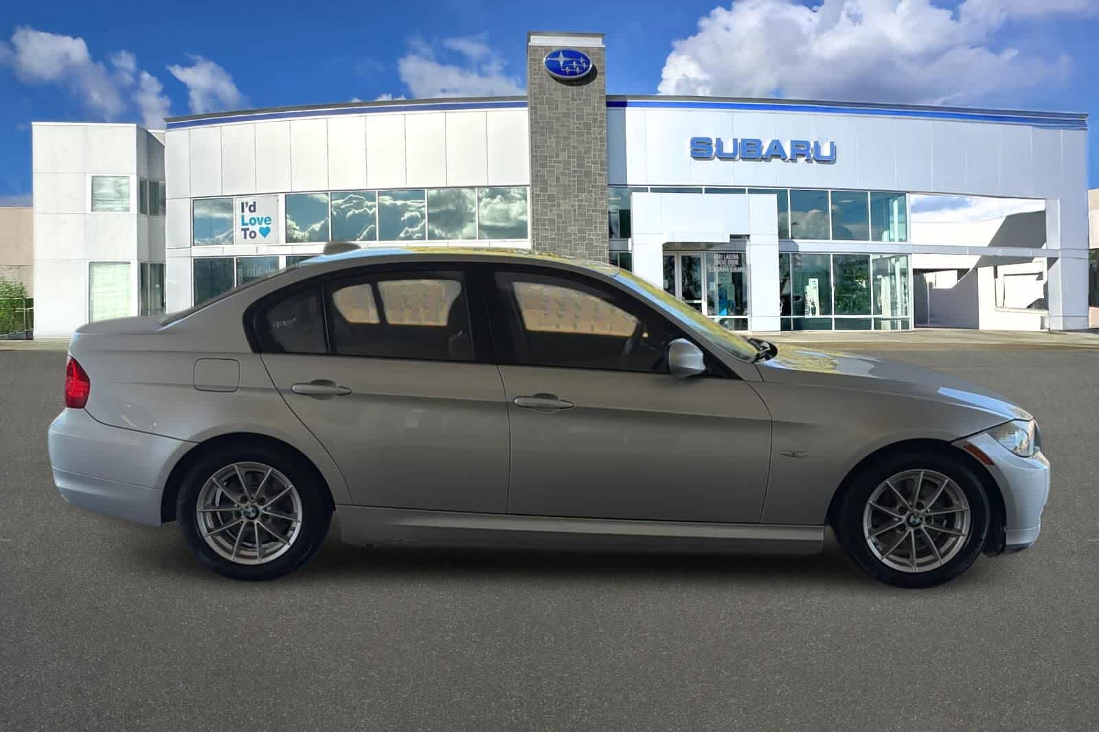 2010 BMW 328i 328i