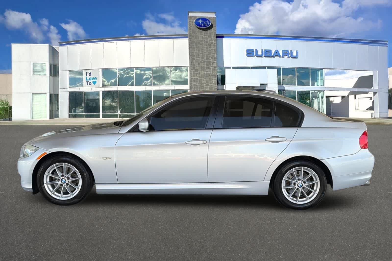 2010 BMW 328i 328i