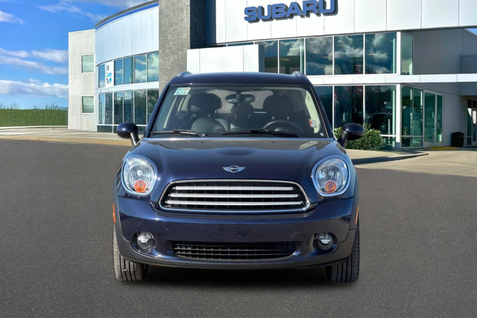 2014 MINI Countryman FWD 4dr