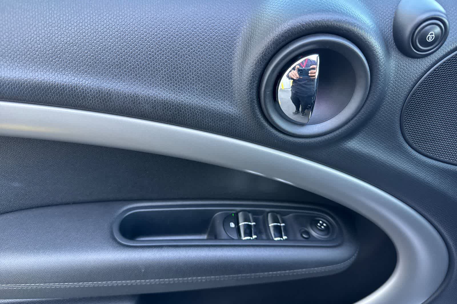 2014 MINI Countryman FWD 4dr