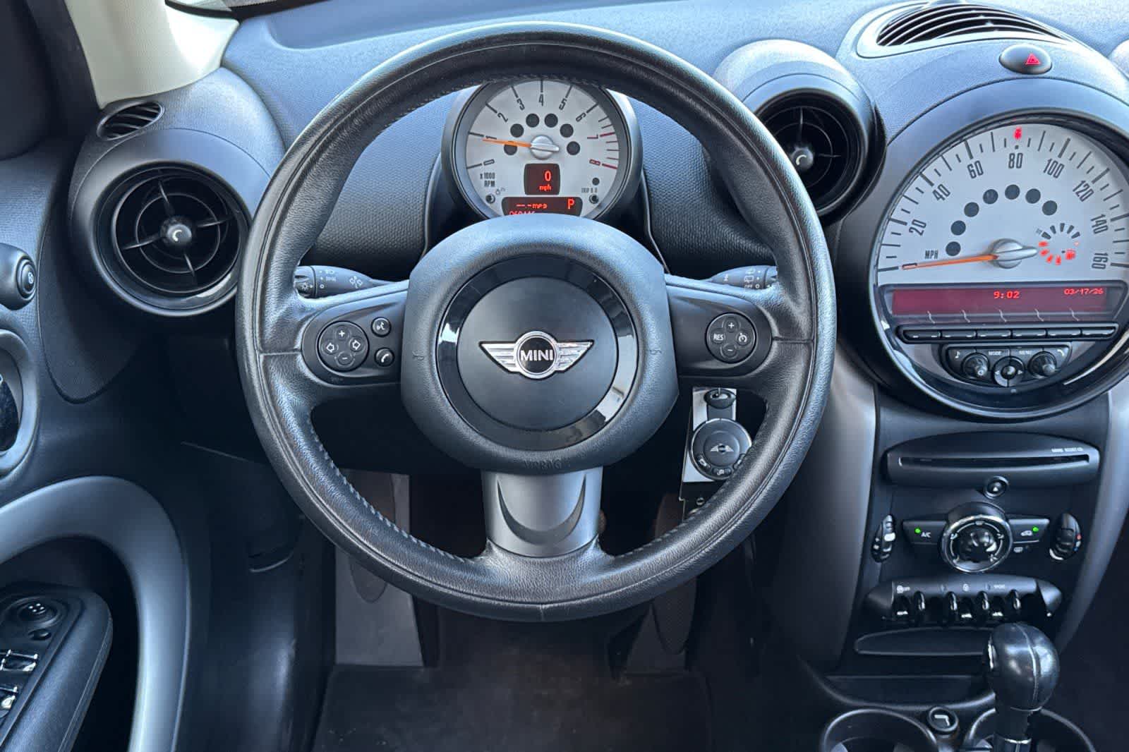 2014 MINI Countryman FWD 4dr