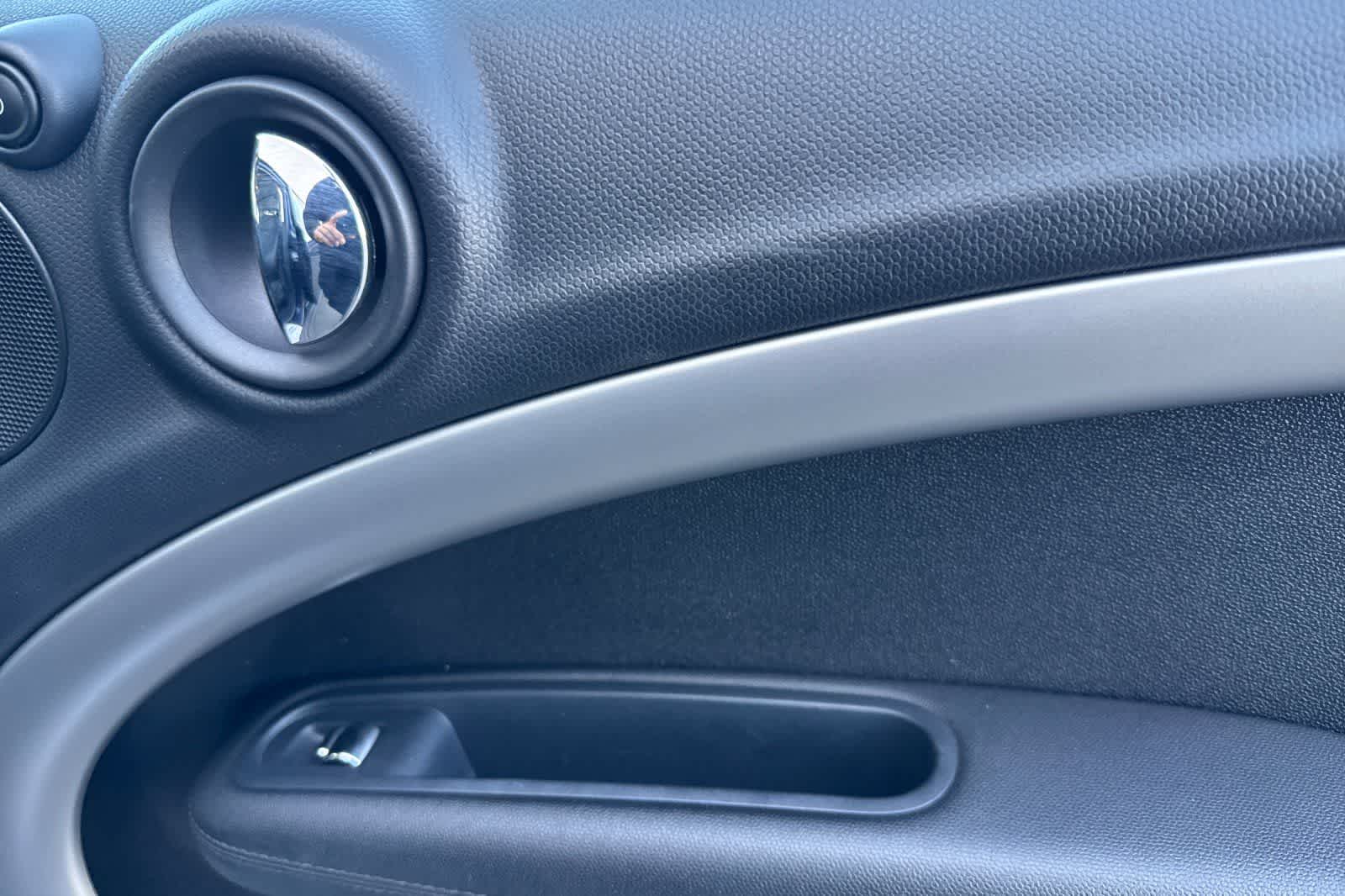 2014 MINI Countryman FWD 4dr