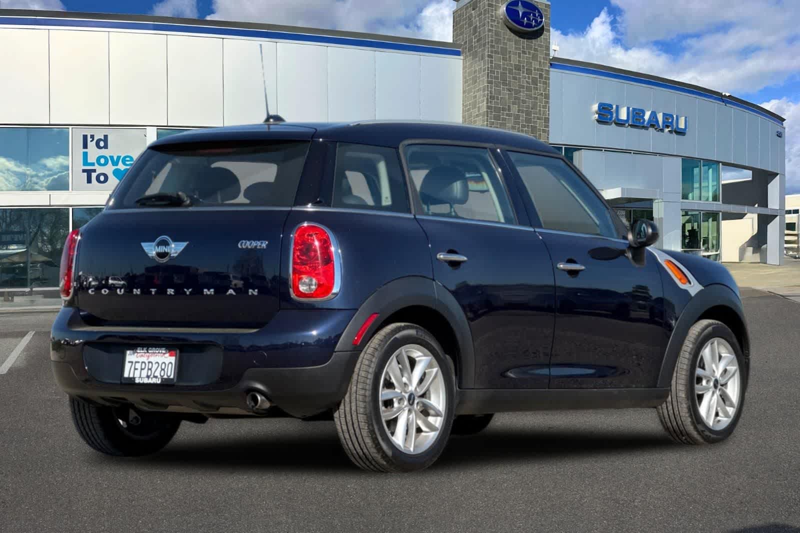 2014 MINI Countryman FWD 4dr