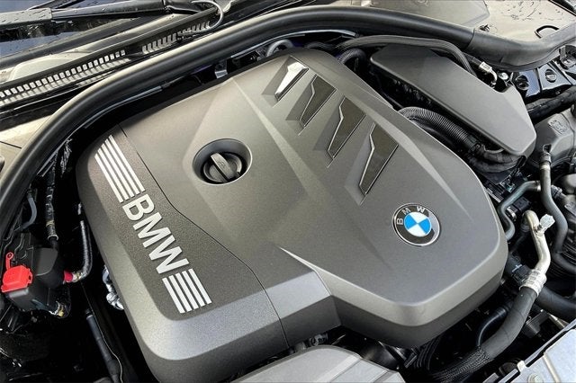 2025 BMW 3 Series 330i