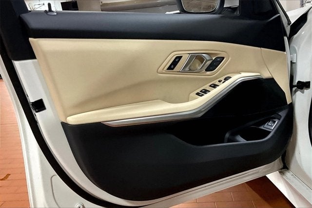 2025 BMW 3 Series 330i