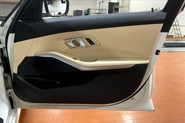 2025 BMW 3 Series 330i