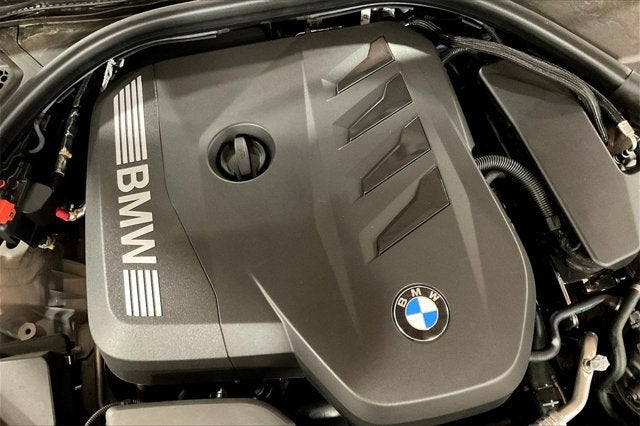 2025 BMW 3 Series 330i