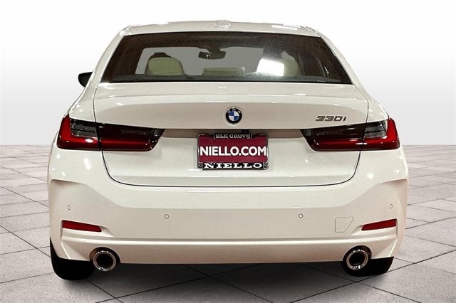 2025 BMW 3 Series 330i