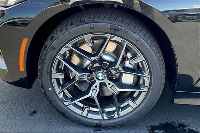 2025 BMW 3 Series 330i xDrive