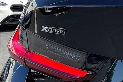 2025 BMW 3 Series 330i xDrive