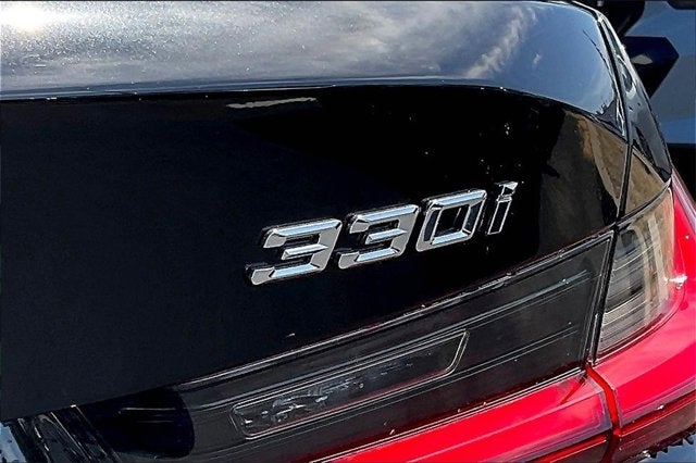 2025 BMW 3 Series 330i xDrive