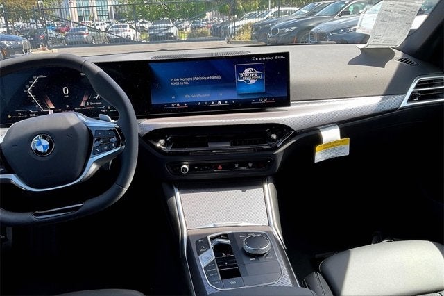 2025 BMW 3 Series 330i xDrive