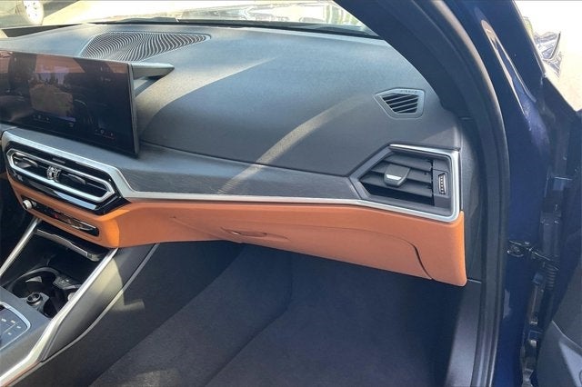 2024 BMW 3 Series 330i xDrive