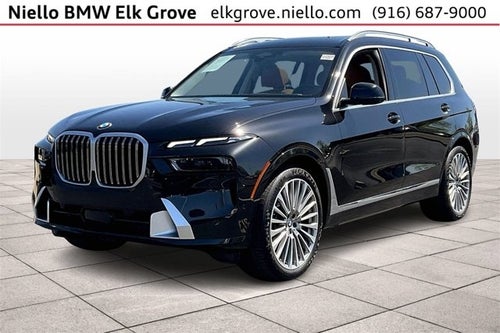 2023 BMW X7 xDrive40i