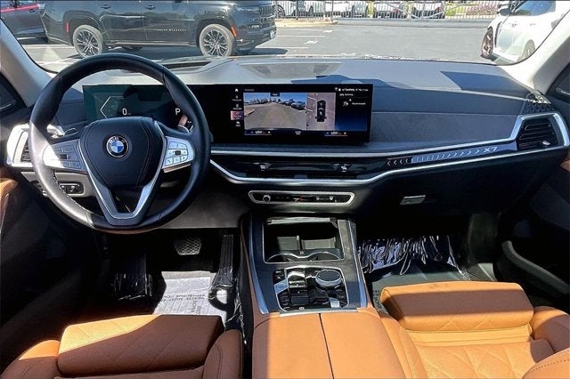 2023 BMW X7 xDrive40i