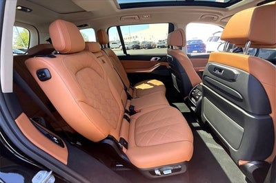 2023 BMW X7 xDrive40i