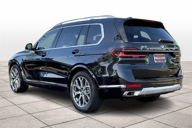 2025 BMW X7 xDrive40i